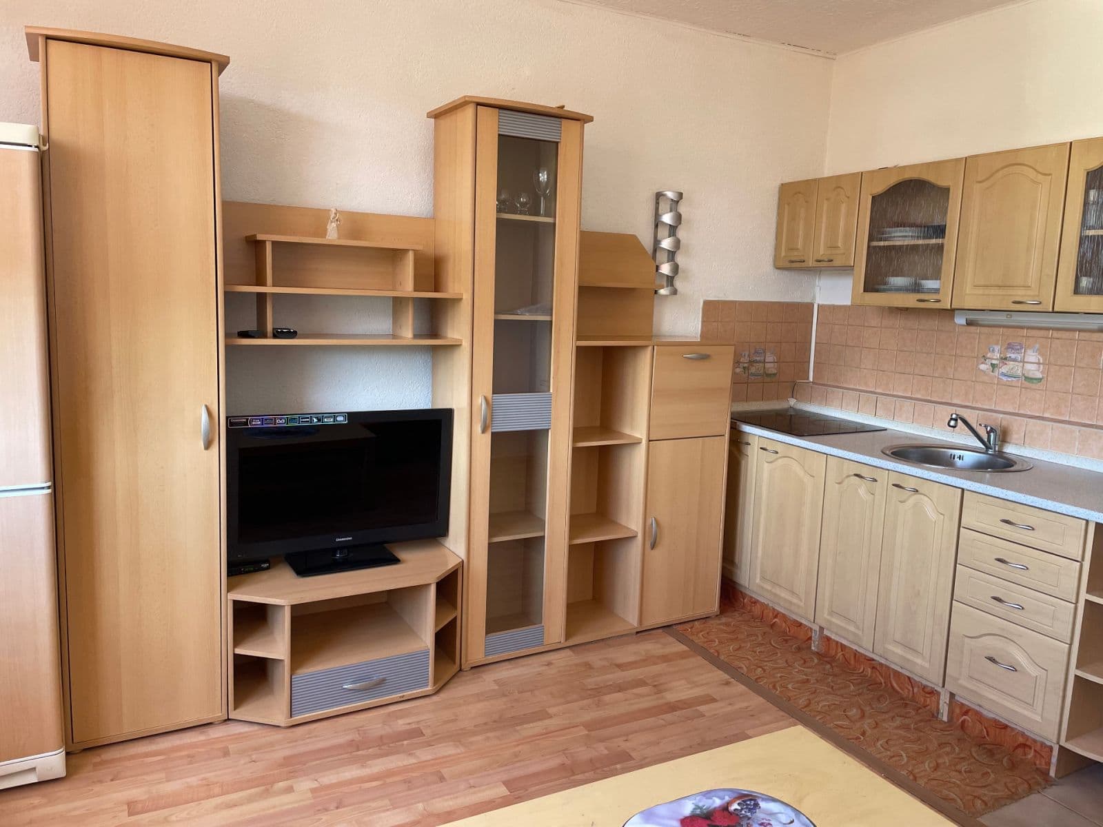 Prenájom bytu 1-izbový 24 m², Budovatelů, Jablonec nad Nisou, Liberecký kraj Prenájom bytu 1-izbový 24 m², Budovatelů, Jablonec nad Nisou, Liberecký kraj