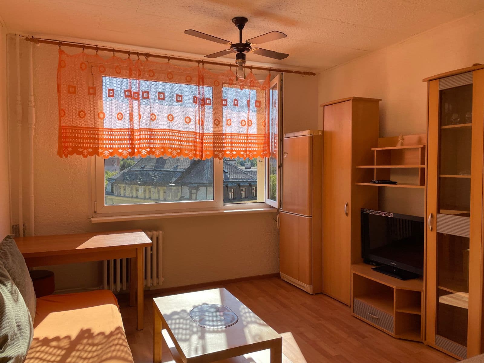 Prenájom bytu 1-izbový 24 m², Budovatelů, Jablonec nad Nisou, Liberecký kraj Prenájom bytu 1-izbový 24 m², Budovatelů, Jablonec nad Nisou, Liberecký kraj