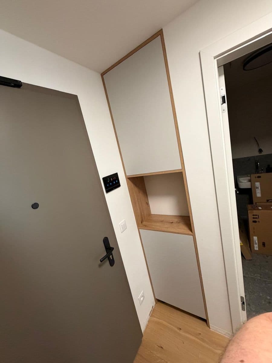 Prenájom bytu 1-izbový 35 m², Bratislavská, Brno, Jihomoravský kraj Prenájom bytu 1-izbový 35 m², Bratislavská, Brno, Jihomoravský kraj