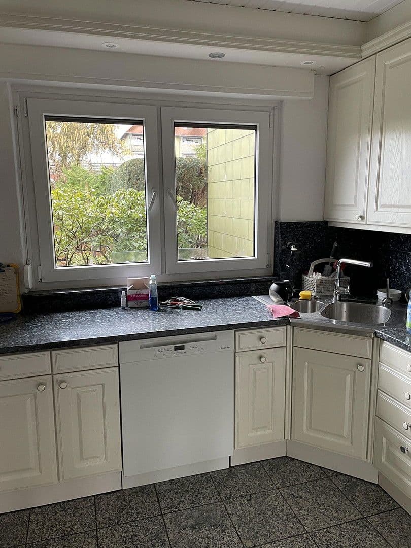 Prenájom domu 110 m², pozemek 230 m², Wolfenbüttel, Dolné Sasko Prenájom domu 110 m², pozemek 230 m², Wolfenbüttel, Dolné Sasko