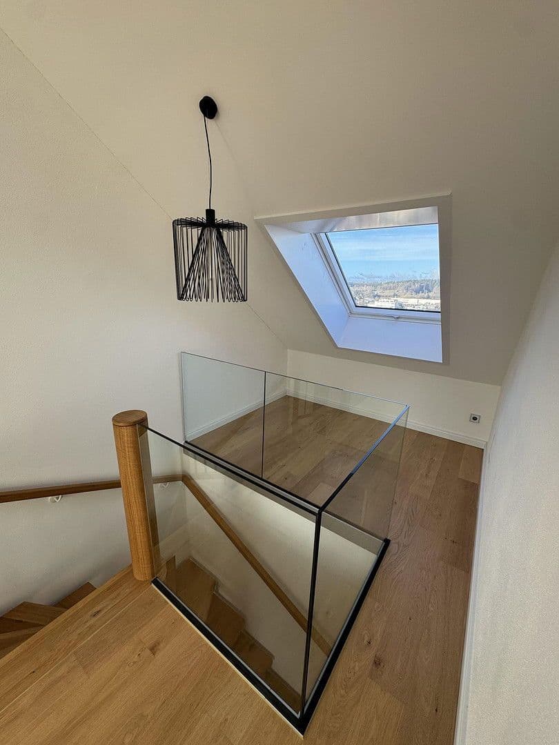 Prenájom domu 226 m², pozemek 540 m², Renningen, Bádensko-Wurttembersko Prenájom domu 226 m², pozemek 540 m², Renningen, Bádensko-Wurttembersko