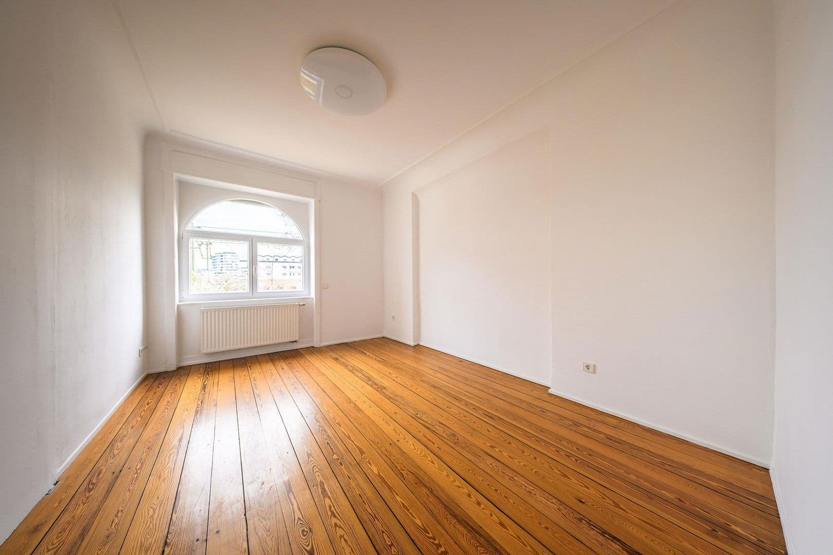 Predaj bytu 3-izbový 68 m², Mönchhaldenstr 105, Stuttgart, Bádensko-Wurttembersko Predaj bytu 3-izbový 68 m², Mönchhaldenstr 105, Stuttgart, Bádensko-Wurttembersko