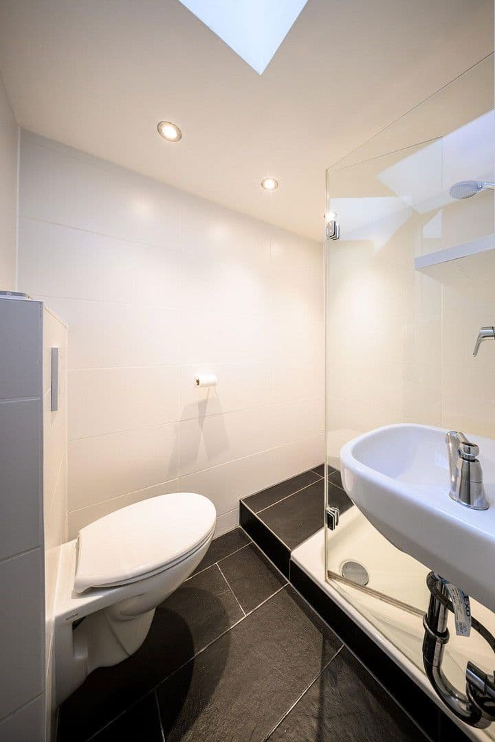 Predaj bytu 3-izbový 68 m², Mönchhaldenstr 105, Stuttgart, Bádensko-Wurttembersko Predaj bytu 3-izbový 68 m², Mönchhaldenstr 105, Stuttgart, Bádensko-Wurttembersko