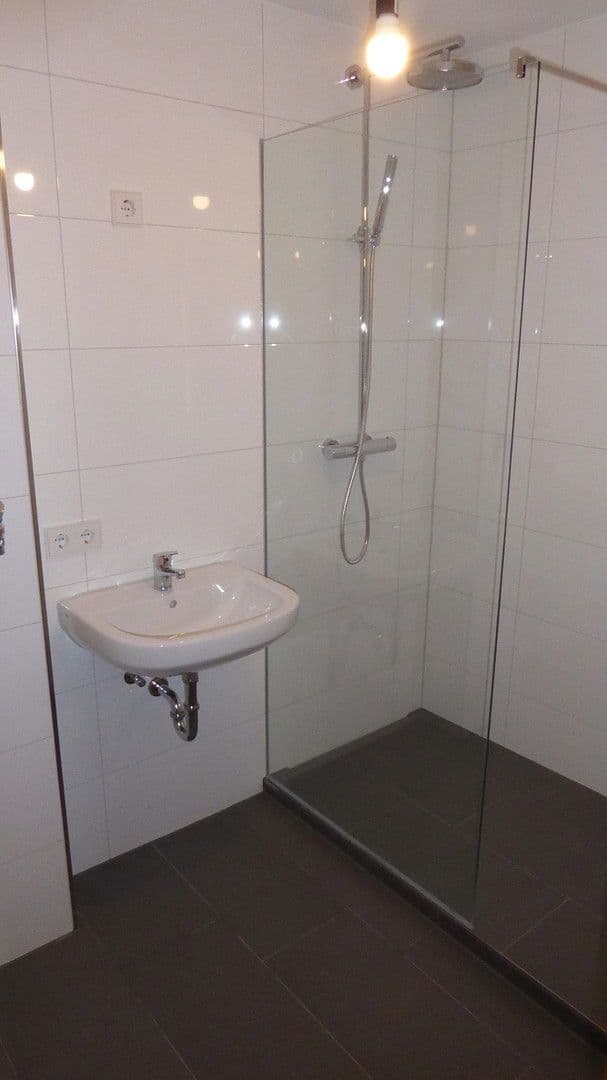 Predaj bytu 3-izbový 77 m², Fellbach, Bádensko-Wurttembersko Predaj bytu 3-izbový 77 m², Fellbach, Bádensko-Wurttembersko