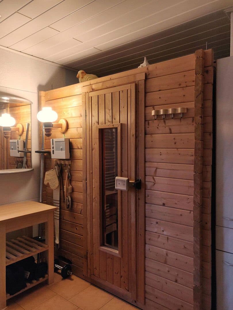 Predaj domu 244 m², pozemek 518 m², Wennigsen (Deister), Dolné Sasko Predaj domu 244 m², pozemek 518 m², Wennigsen (Deister), Dolné Sasko