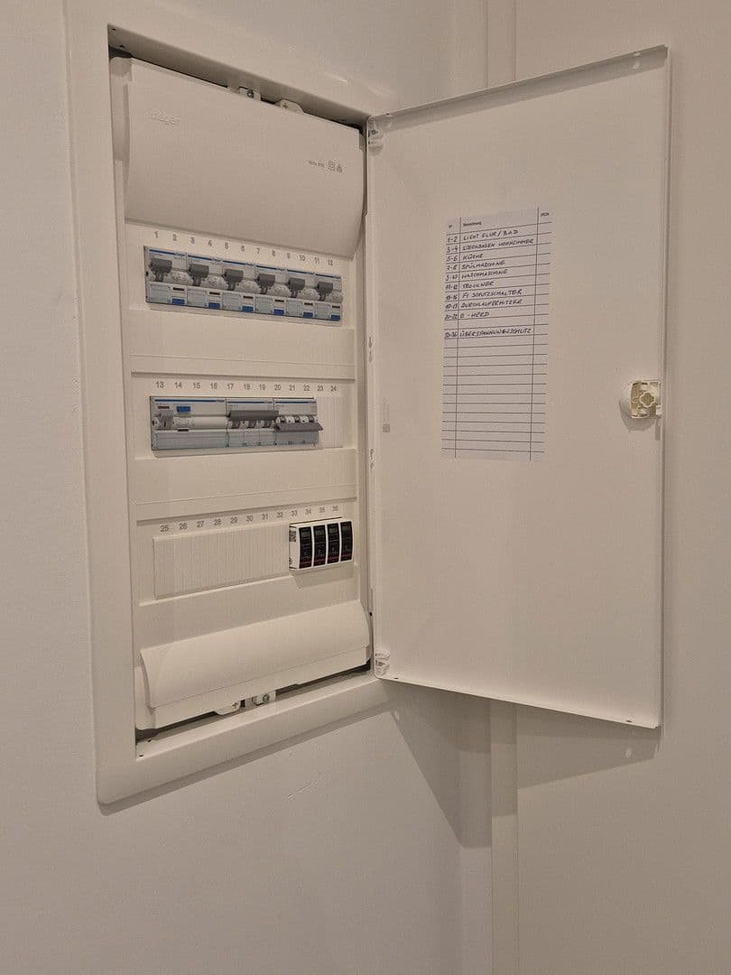 Prenájom bytu 1-izbový 30 m², Düsseldorf, Severné Porýnie - Westfálsko Prenájom bytu 1-izbový 30 m², Düsseldorf, Severné Porýnie - Westfálsko