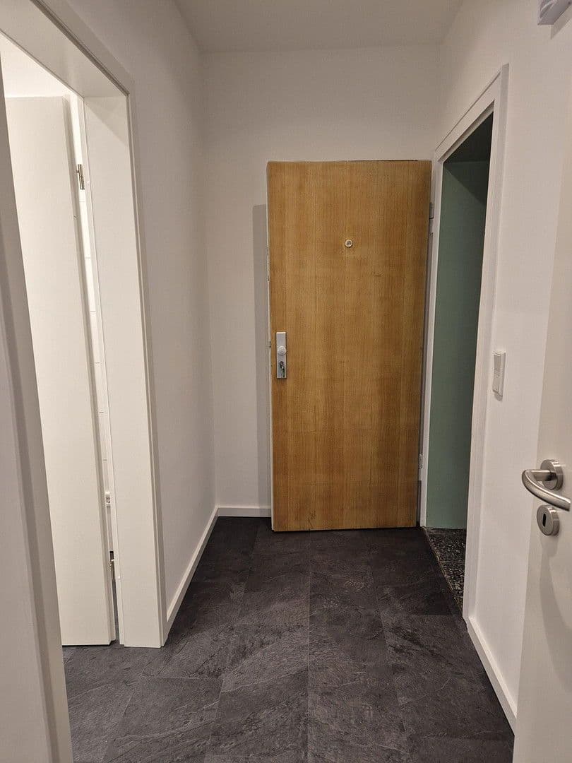 Prenájom bytu 1-izbový 30 m², Düsseldorf, Severné Porýnie - Westfálsko Prenájom bytu 1-izbový 30 m², Düsseldorf, Severné Porýnie - Westfálsko