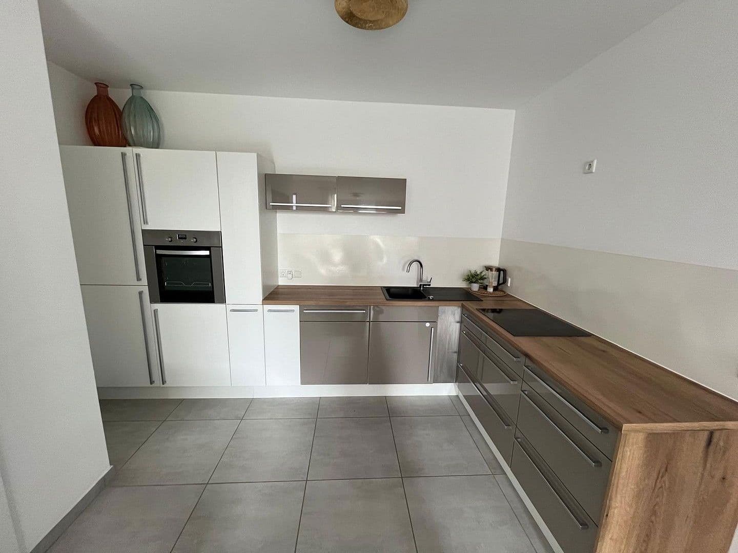 Prenájom bytu 3-izbový 55 m², Windhagen, Porýnie-Falcko Prenájom bytu 3-izbový 55 m², Windhagen, Porýnie-Falcko