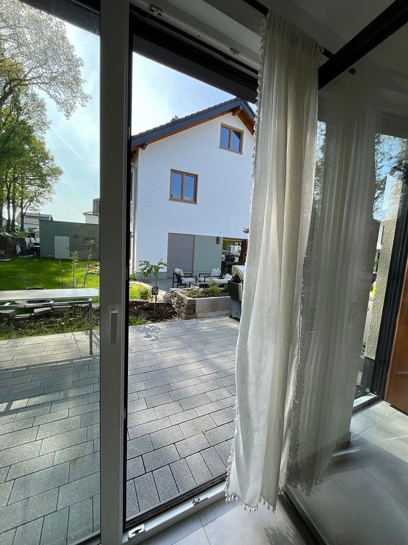 Prenájom bytu 3-izbový 55 m², Windhagen, Porýnie-Falcko Prenájom bytu 3-izbový 55 m², Windhagen, Porýnie-Falcko