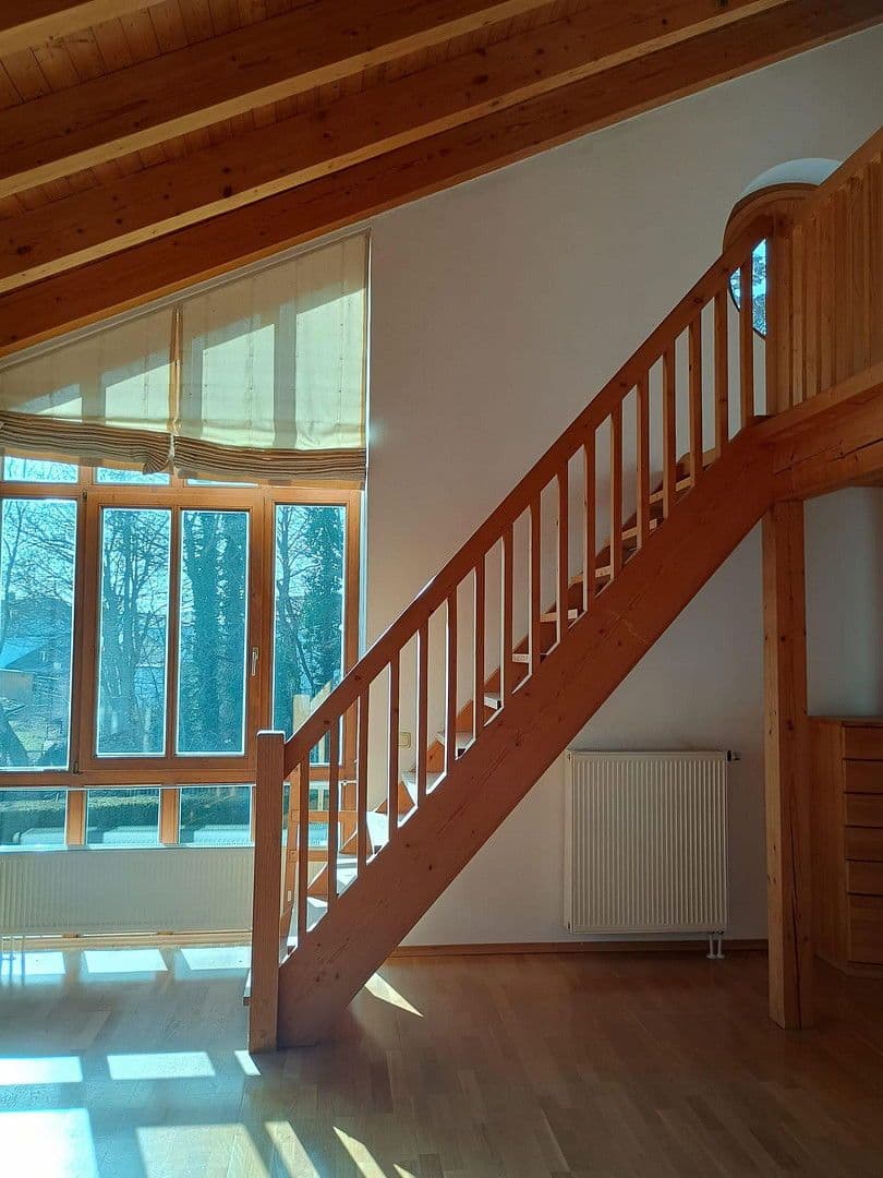 Predaj domu 240 m², pozemek 800 m², Dingolfing, Bavorsko Predaj domu 240 m², pozemek 800 m², Dingolfing, Bavorsko