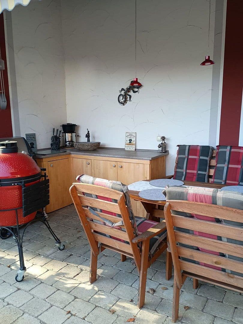 Predaj domu 240 m², pozemek 800 m², Dingolfing, Bavorsko Predaj domu 240 m², pozemek 800 m², Dingolfing, Bavorsko