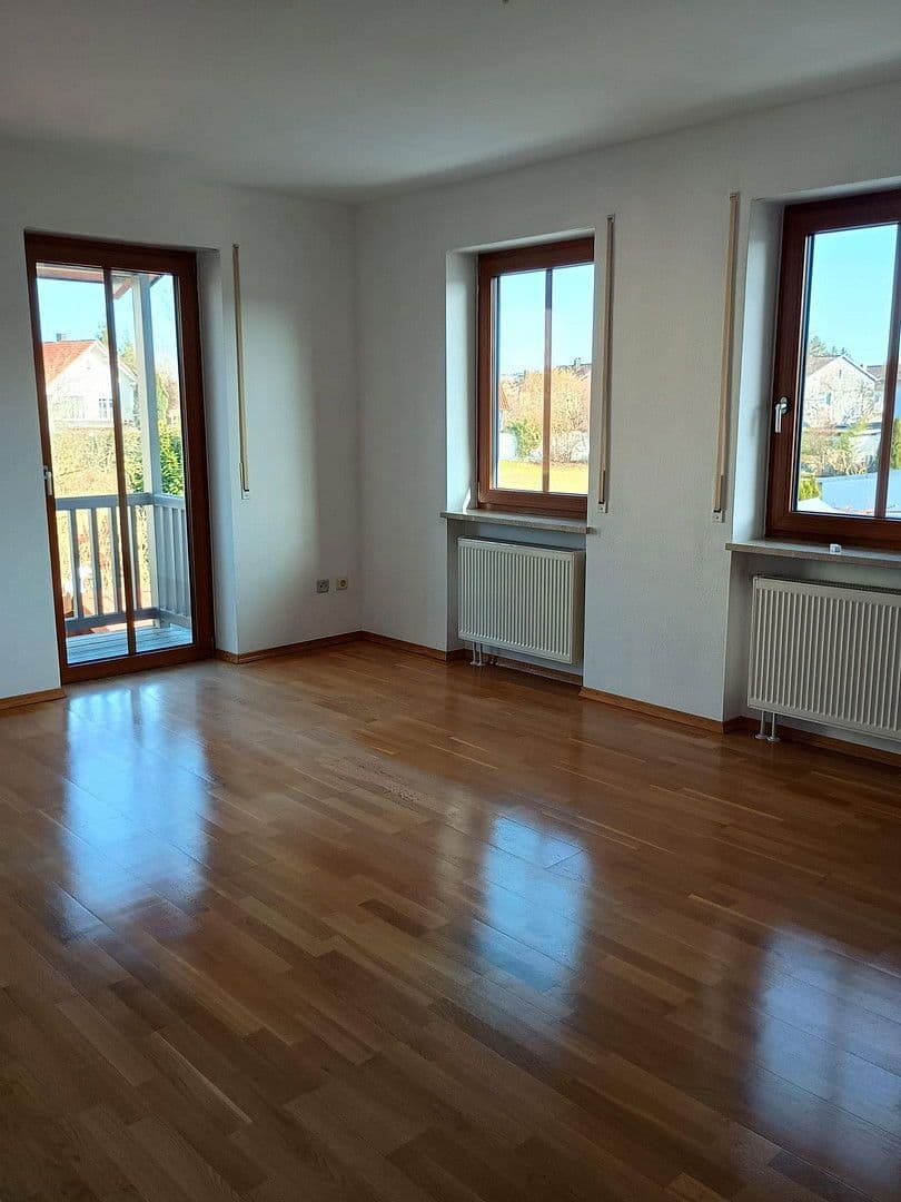 Predaj domu 240 m², pozemek 800 m², Dingolfing, Bavorsko Predaj domu 240 m², pozemek 800 m², Dingolfing, Bavorsko