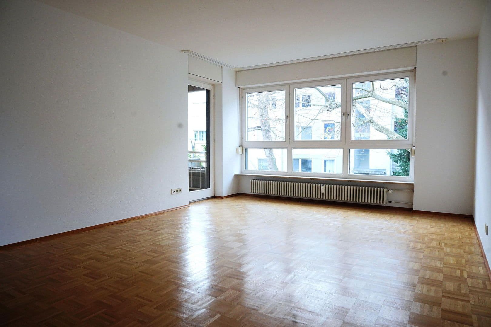 Predaj bytu 3-izbový 97 m², Kastellweg, Heidelberg, Bádensko-Wurttembersko Predaj bytu 3-izbový 97 m², Kastellweg, Heidelberg, Bádensko-Wurttembersko
