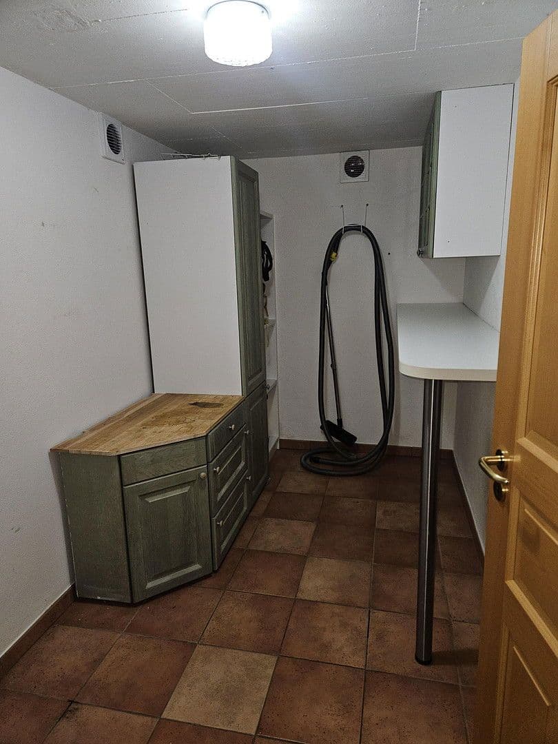 Predaj domu 285 m², pozemek 32.000 m², Dobin am See, Meklenbursko-Predpomoransko Predaj domu 285 m², pozemek 32.000 m², Dobin am See, Meklenbursko-Predpomoransko