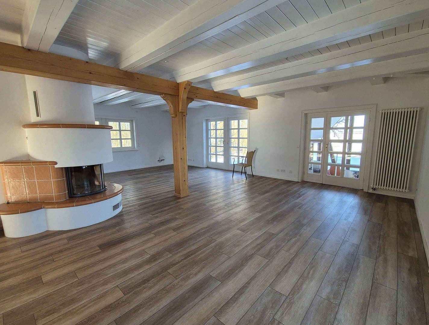 Predaj domu 285 m², pozemek 32.000 m², Dobin am See, Meklenbursko-Predpomoransko Predaj domu 285 m², pozemek 32.000 m², Dobin am See, Meklenbursko-Predpomoransko