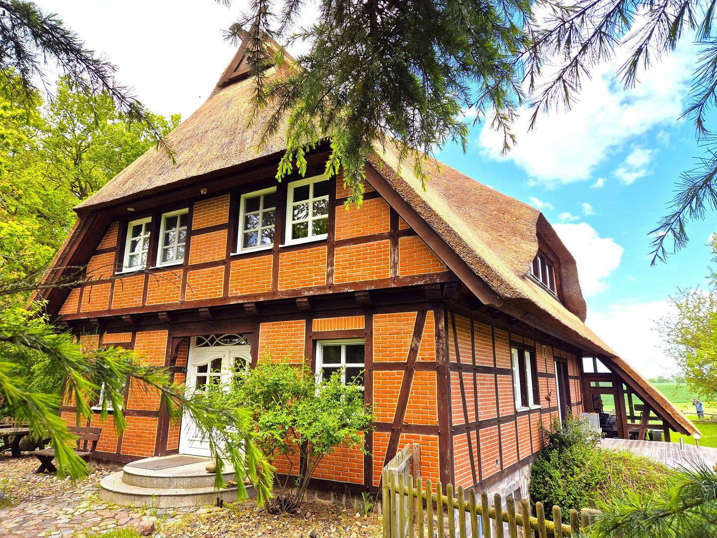 Predaj domu 285 m², pozemok 3.680 m², Ringstraße 8b, Dobin am See, Meklenbursko-Predpomoransko Predaj domu 285 m², pozemok 3.680 m², Ringstraße 8b, Dobin am See, Meklenbursko-Predpomoransko