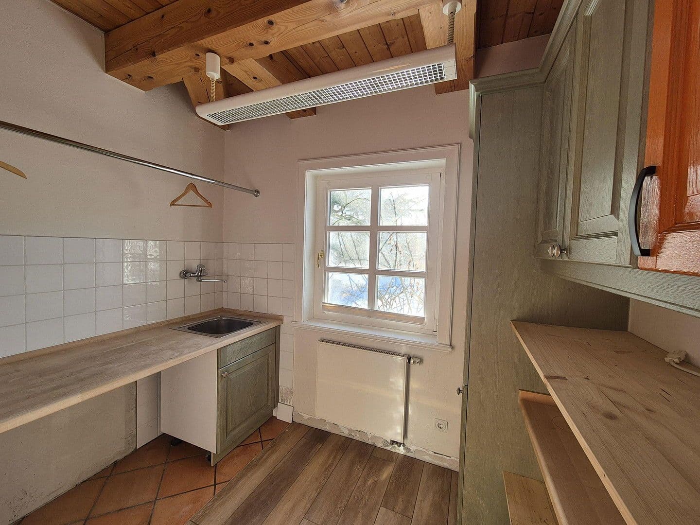 Predaj domu 285 m², pozemek 32.000 m², Dobin am See, Meklenbursko-Predpomoransko Predaj domu 285 m², pozemek 32.000 m², Dobin am See, Meklenbursko-Predpomoransko