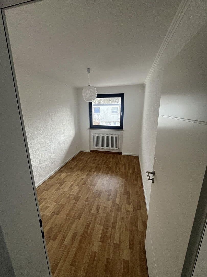Predaj domu 146 m², pozemek 294 m², Delmenhorst, Dolné Sasko Predaj domu 146 m², pozemek 294 m², Delmenhorst, Dolné Sasko