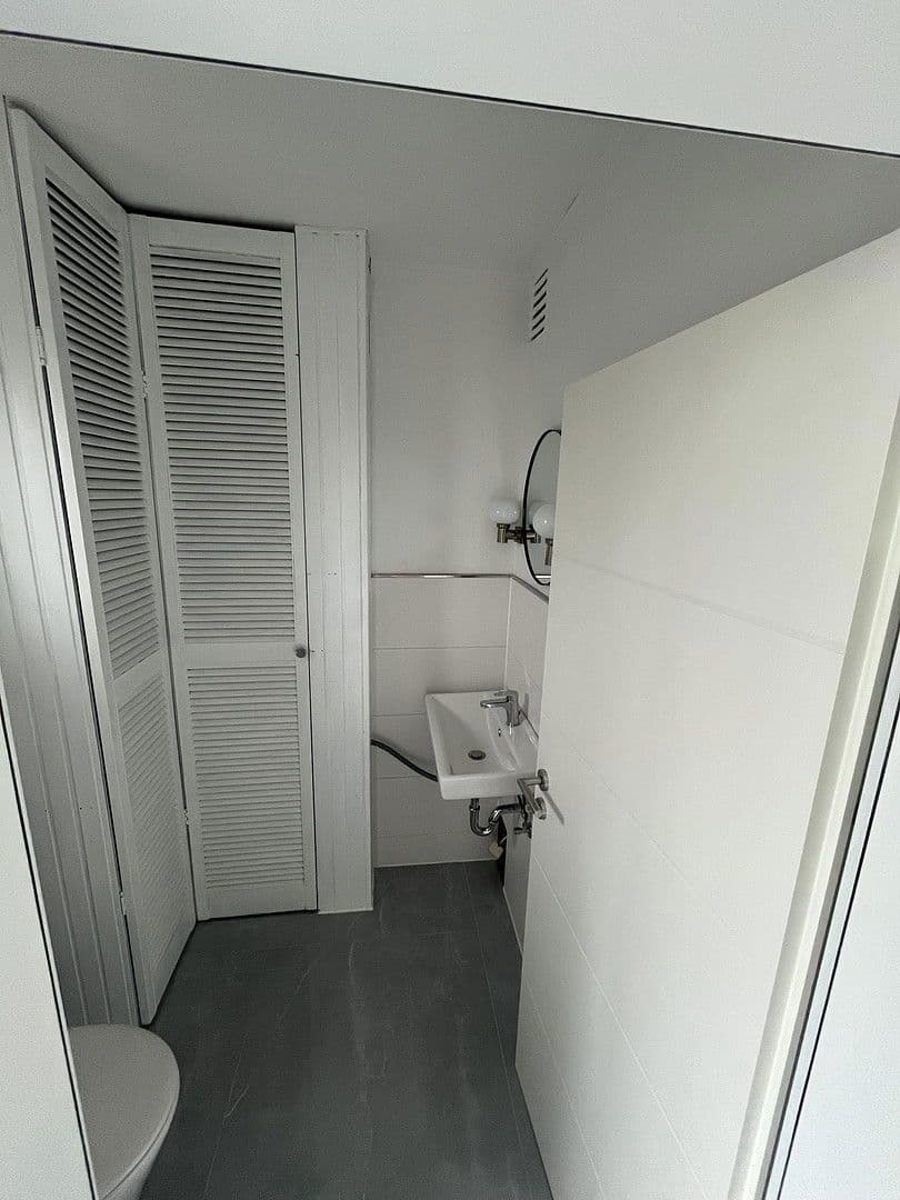 Predaj domu 146 m², pozemek 294 m², Delmenhorst, Dolné Sasko Predaj domu 146 m², pozemek 294 m², Delmenhorst, Dolné Sasko