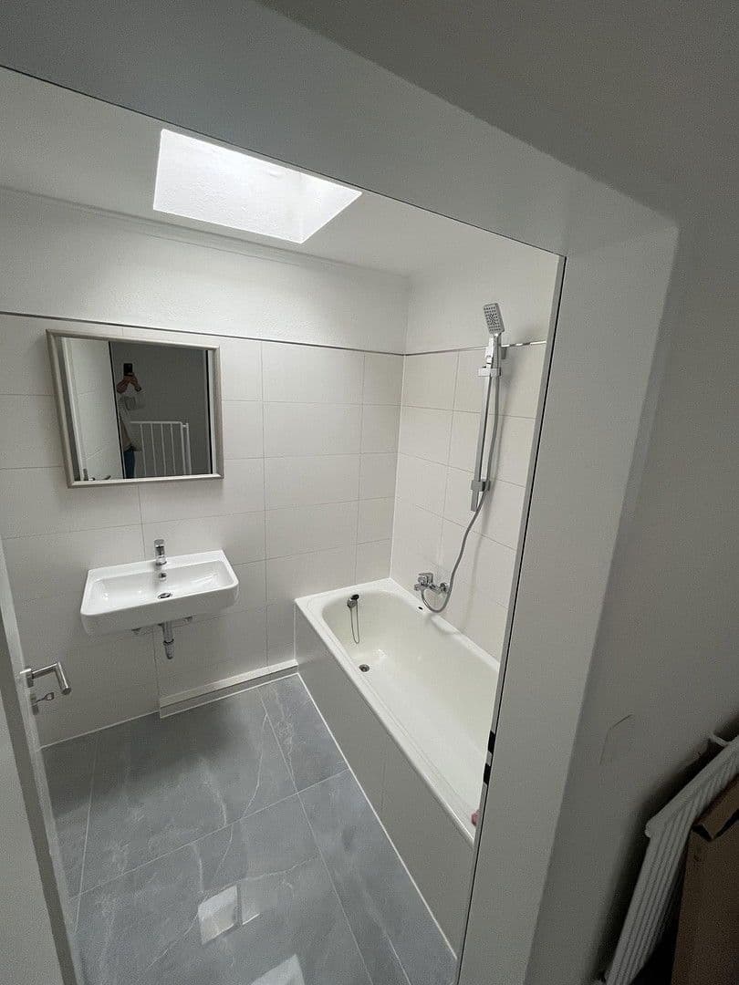 Predaj domu 146 m², pozemek 294 m², Delmenhorst, Dolné Sasko Predaj domu 146 m², pozemek 294 m², Delmenhorst, Dolné Sasko