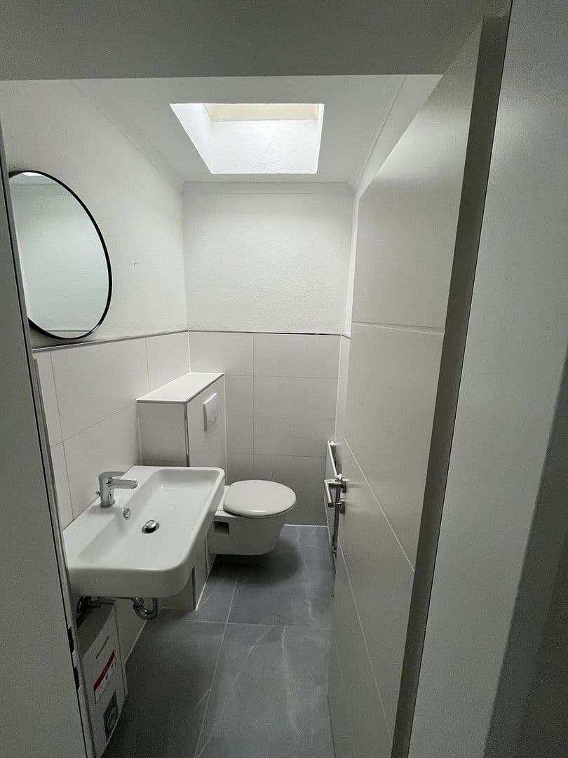 Predaj domu 146 m², pozemek 294 m², Delmenhorst, Dolné Sasko Predaj domu 146 m², pozemek 294 m², Delmenhorst, Dolné Sasko