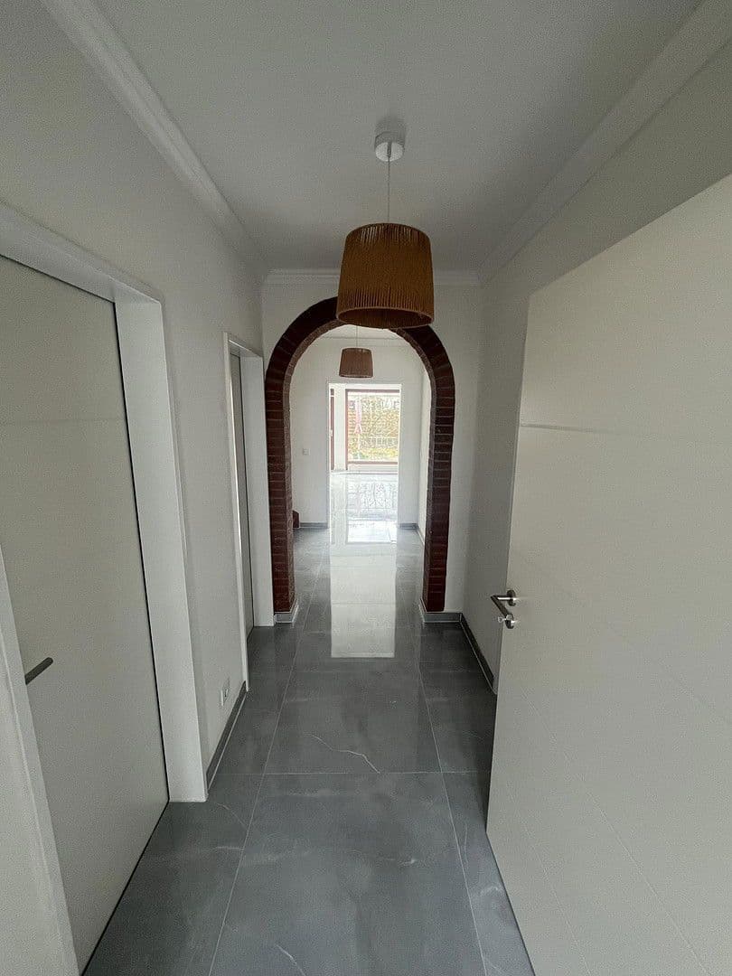 Predaj domu 146 m², pozemek 294 m², Delmenhorst, Dolné Sasko Predaj domu 146 m², pozemek 294 m², Delmenhorst, Dolné Sasko