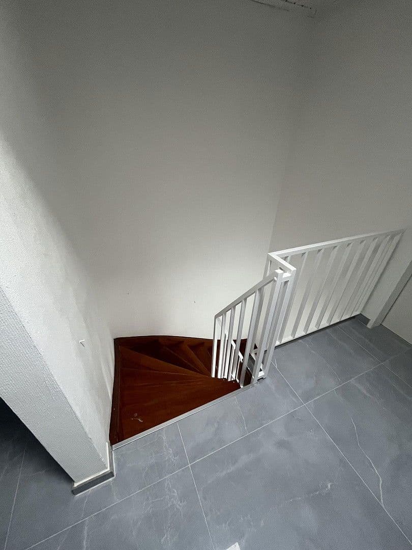 Predaj domu 146 m², pozemek 294 m², Delmenhorst, Dolné Sasko Predaj domu 146 m², pozemek 294 m², Delmenhorst, Dolné Sasko