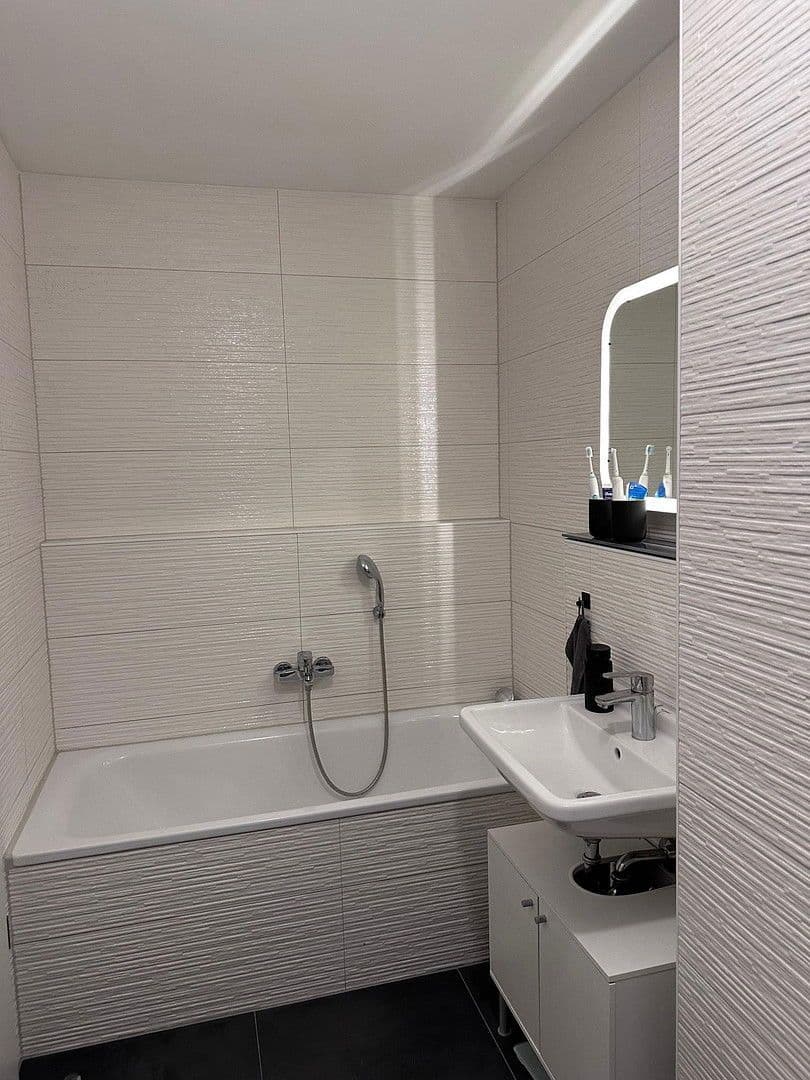 Predaj bytu 3-izbový 79 m², München, Bavorsko Predaj bytu 3-izbový 79 m², München, Bavorsko