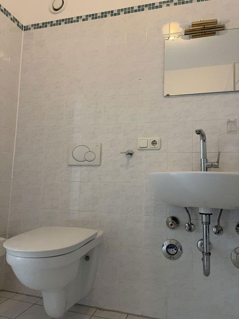 Prenájom bytu 2-izbový 61 m², Münchener Str. 10, Germering, Bavorsko Prenájom bytu 2-izbový 61 m², Münchener Str. 10, Germering, Bavorsko