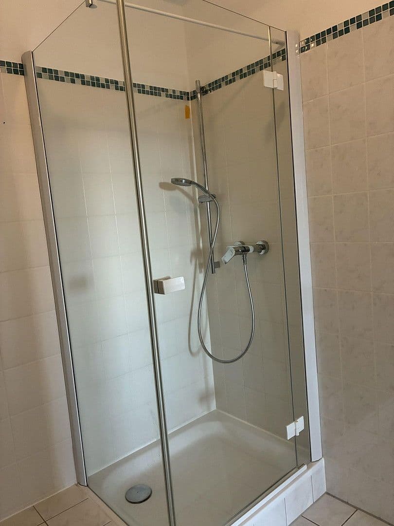 Prenájom bytu 2-izbový 61 m², Münchener Str. 10, Germering, Bavorsko Prenájom bytu 2-izbový 61 m², Münchener Str. 10, Germering, Bavorsko