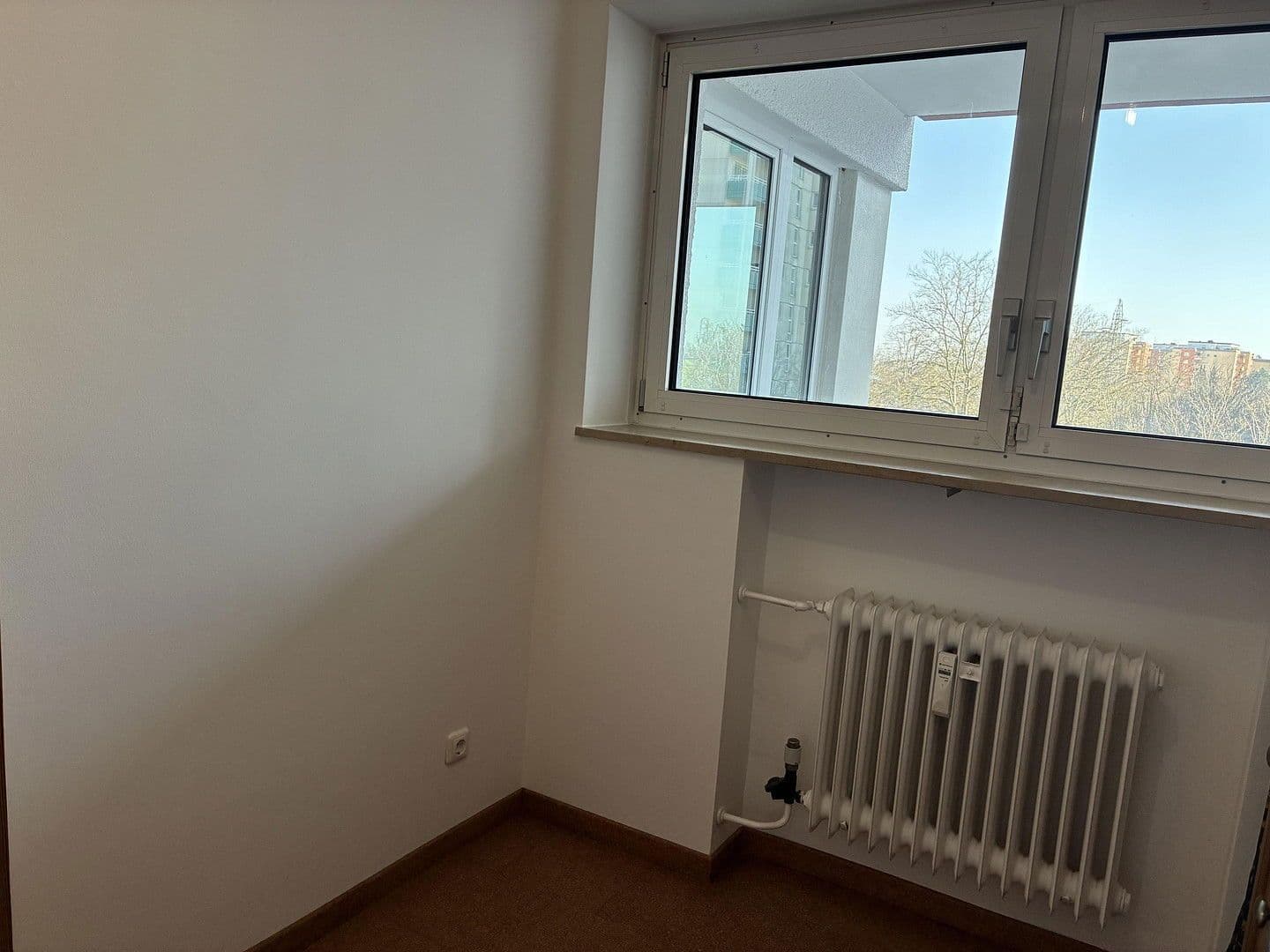 Prenájom bytu 2-izbový 61 m², Münchener Str. 10, Germering, Bavorsko Prenájom bytu 2-izbový 61 m², Münchener Str. 10, Germering, Bavorsko