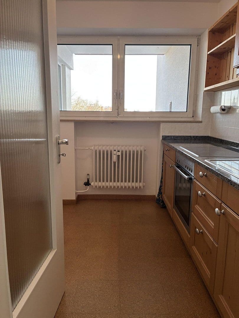 Prenájom bytu 2-izbový 61 m², Münchener Str. 10, Germering, Bavorsko Prenájom bytu 2-izbový 61 m², Münchener Str. 10, Germering, Bavorsko