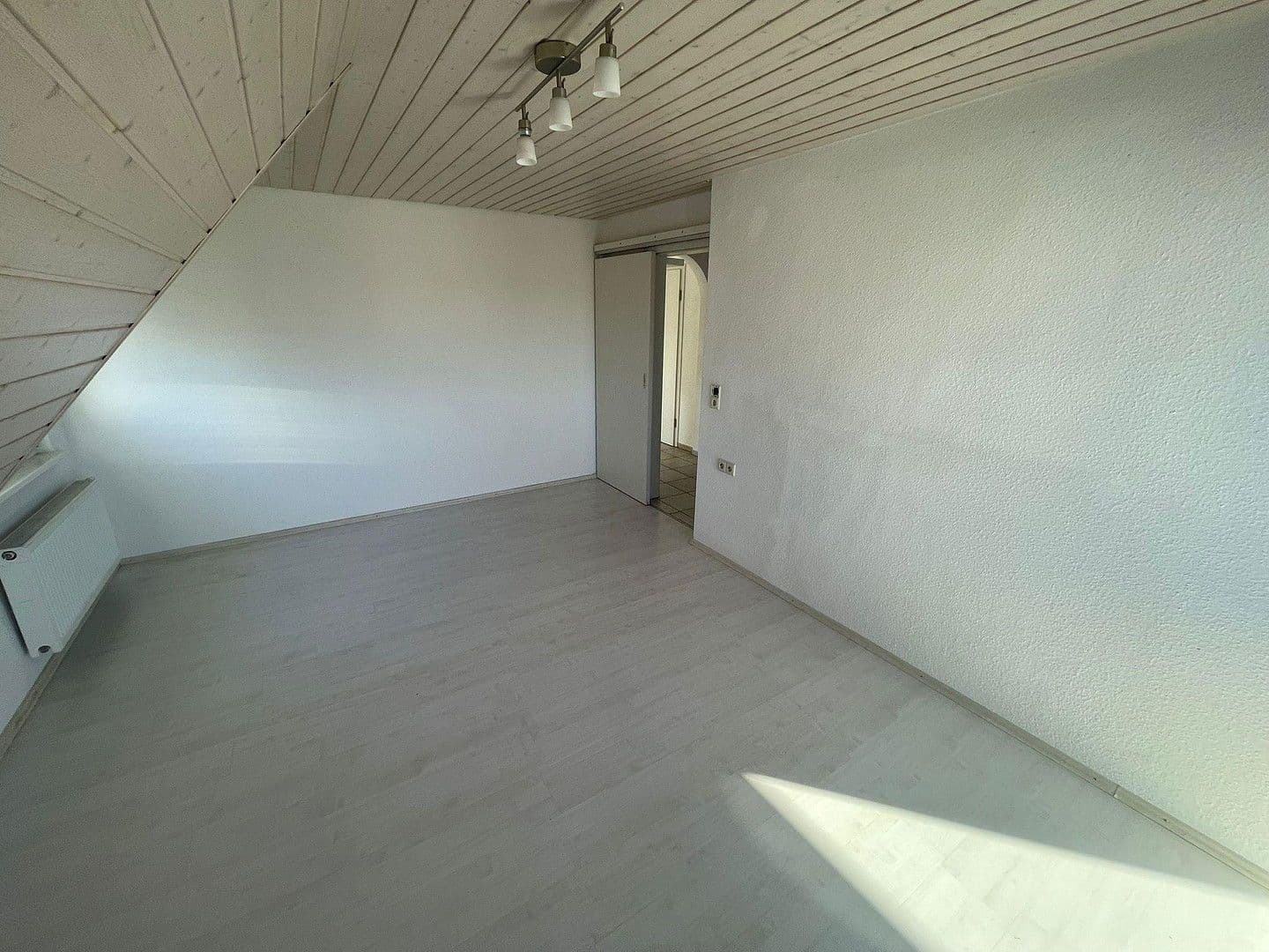 Predaj bytu 3-izbový 75 m², Deckerstraße 11, Korntal-Münchingen, Bádensko-Wurttembersko Predaj bytu 3-izbový 75 m², Deckerstraße 11, Korntal-Münchingen, Bádensko-Wurttembersko