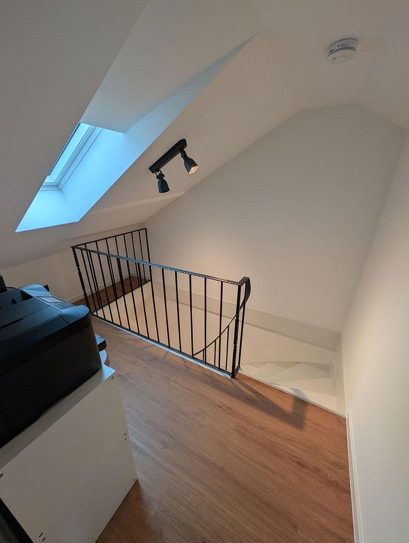 Predaj domu 123 m², pozemek 574 m², Oberhausen, Severné Porýnie - Westfálsko Predaj domu 123 m², pozemek 574 m², Oberhausen, Severné Porýnie - Westfálsko