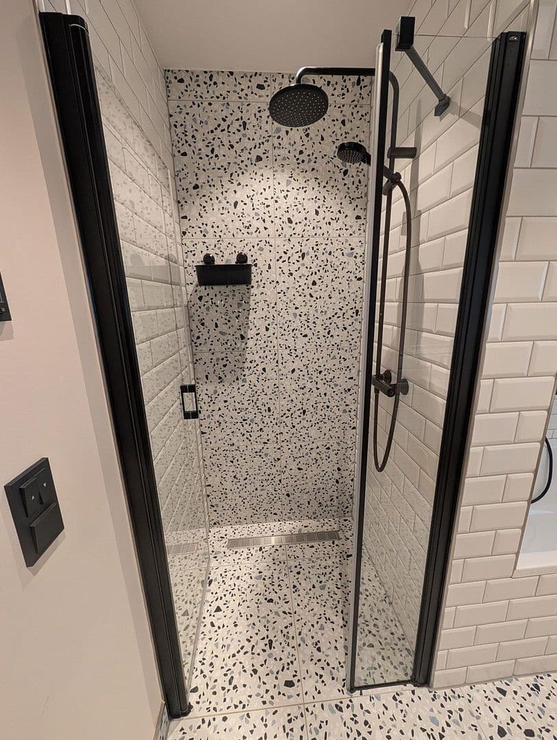 Predaj domu 123 m², pozemek 574 m², Oberhausen, Severné Porýnie - Westfálsko Predaj domu 123 m², pozemek 574 m², Oberhausen, Severné Porýnie - Westfálsko