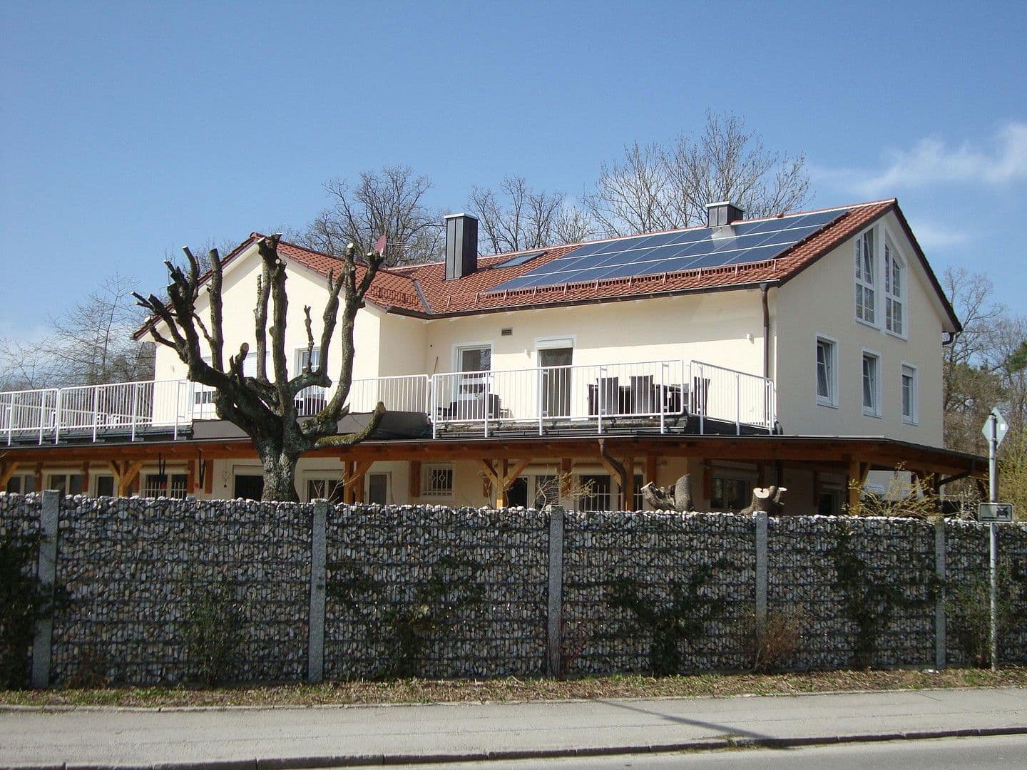 Predaj domu 600 m², pozemek 1.598 m², Fürstenfeldbruck, Bavorsko Predaj domu 600 m², pozemek 1.598 m², Fürstenfeldbruck, Bavorsko