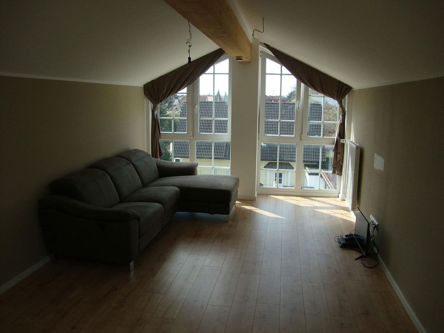 Predaj domu 600 m², pozemek 1.598 m², Fürstenfeldbruck, Bavorsko Predaj domu 600 m², pozemek 1.598 m², Fürstenfeldbruck, Bavorsko