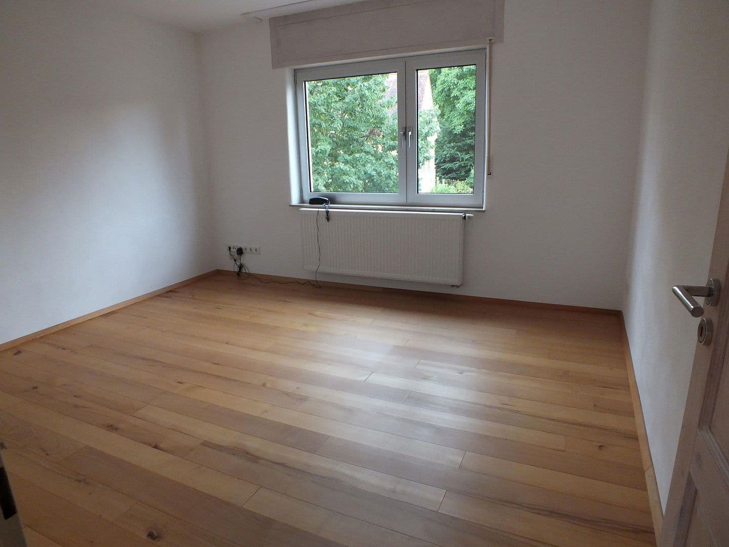 Prenájom bytu 3-izbový 65 m², Langenselbold, Hesensko Prenájom bytu 3-izbový 65 m², Langenselbold, Hesensko