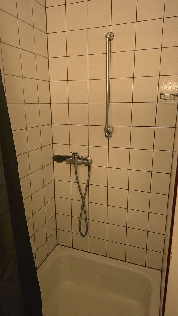 Prenájom bytu 1-izbový 20 m², Von-Weichs-Str.20, Bonn, Severné Porýnie - Westfálsko Prenájom bytu 1-izbový 20 m², Von-Weichs-Str.20, Bonn, Severné Porýnie - Westfálsko