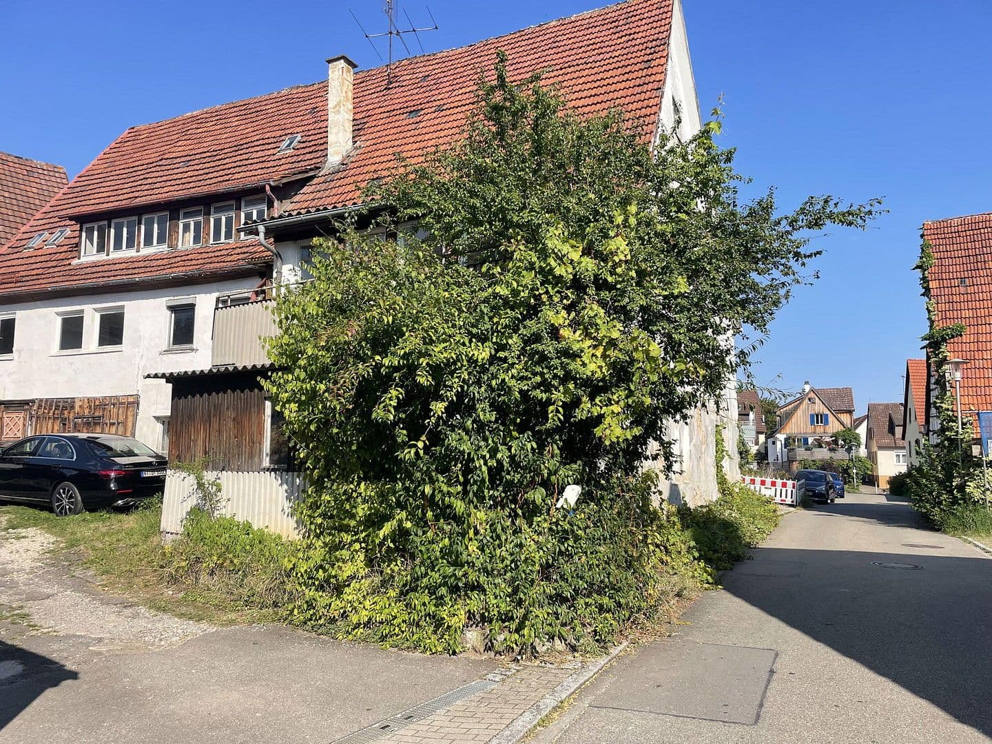 Predaj domu 464 m², pozemek 327 m², Aichtal, Bádensko-Wurttembersko Predaj domu 464 m², pozemek 327 m², Aichtal, Bádensko-Wurttembersko