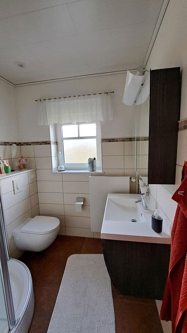 Predaj domu 96 m², pozemek 1.010 m², Uetersen, Šlezvicko-Holštajnsko Predaj domu 96 m², pozemek 1.010 m², Uetersen, Šlezvicko-Holštajnsko