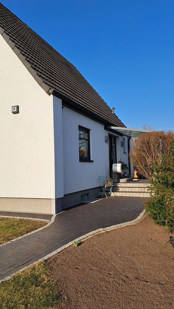 Predaj domu 96 m², pozemek 1.010 m², Uetersen, Šlezvicko-Holštajnsko Predaj domu 96 m², pozemek 1.010 m², Uetersen, Šlezvicko-Holštajnsko