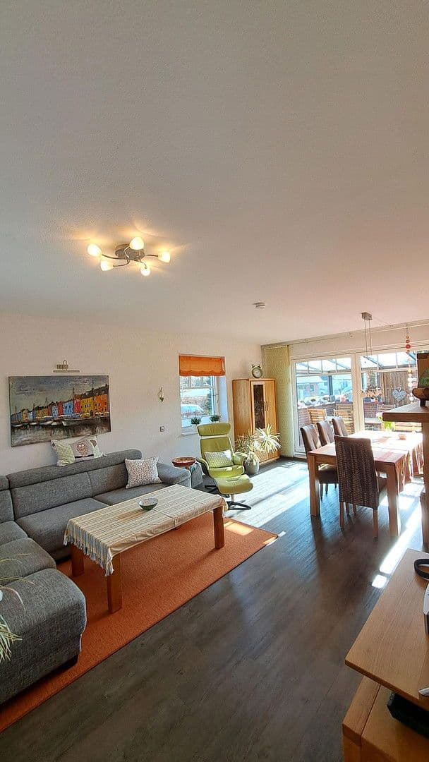 Predaj domu 96 m², pozemek 1.010 m², Uetersen, Šlezvicko-Holštajnsko Predaj domu 96 m², pozemek 1.010 m², Uetersen, Šlezvicko-Holštajnsko