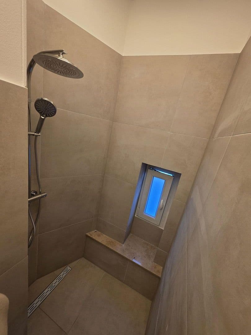 Prenájom bytu 2-izbový 50 m², Berlin, Berlín Prenájom bytu 2-izbový 50 m², Berlin, Berlín