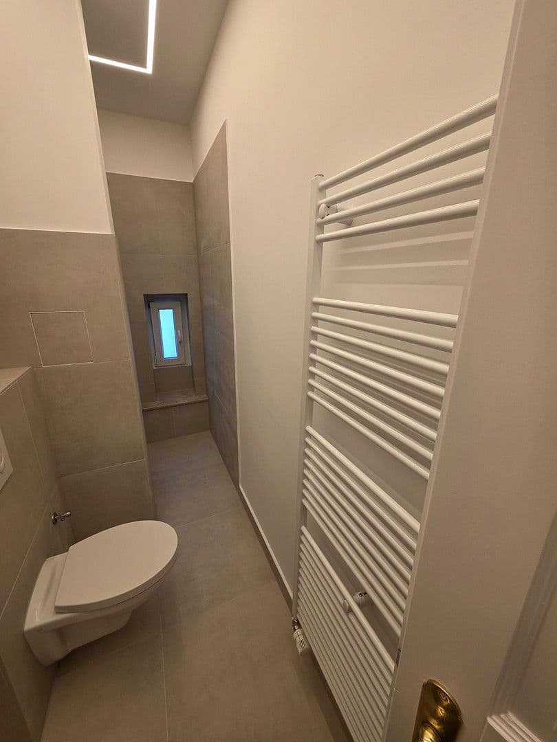 Prenájom bytu 2-izbový 50 m², Berlin, Berlín Prenájom bytu 2-izbový 50 m², Berlin, Berlín