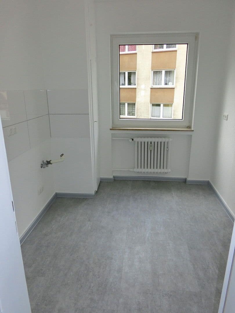 Prenájom bytu 1-izbový 40 m², Waldthausenstr. 41, Essen, Severné Porýnie - Westfálsko Prenájom bytu 1-izbový 40 m², Waldthausenstr. 41, Essen, Severné Porýnie - Westfálsko