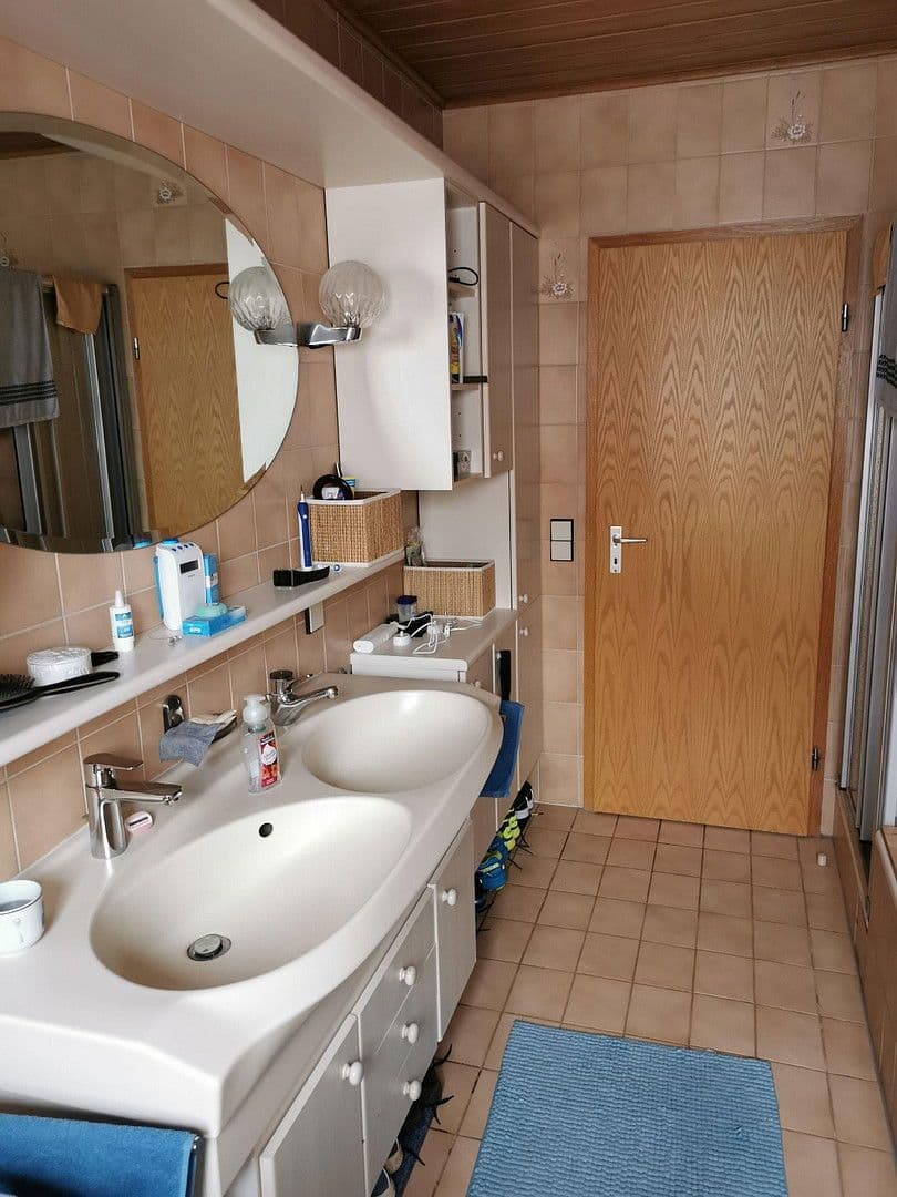 Predaj bytu 3-izbový 70 m², Römerberg, Porýnie-Falcko Predaj bytu 3-izbový 70 m², Römerberg, Porýnie-Falcko