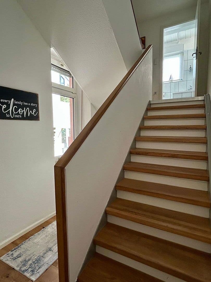 Predaj domu 187 m², pozemek 320 m², Weilerbach, Porýnie-Falcko Predaj domu 187 m², pozemek 320 m², Weilerbach, Porýnie-Falcko