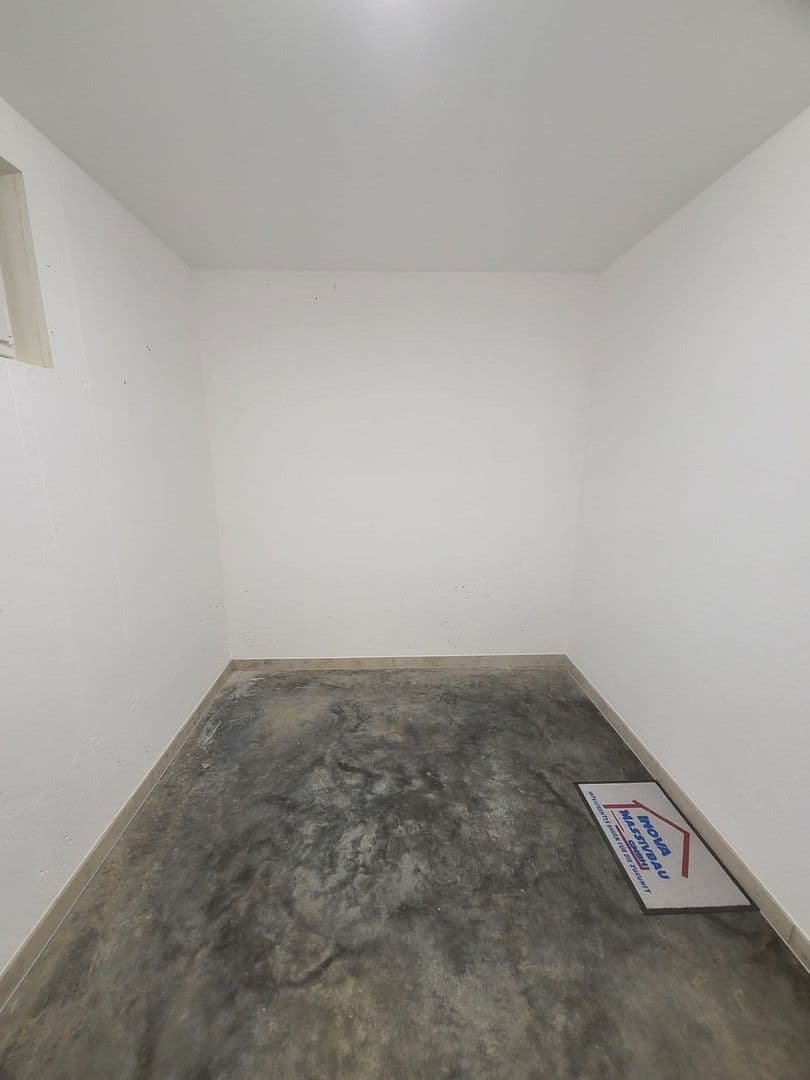 Prenájom bytu 3-izbový 68 m², Baar-Ebenhausen, Bavorsko Prenájom bytu 3-izbový 68 m², Baar-Ebenhausen, Bavorsko