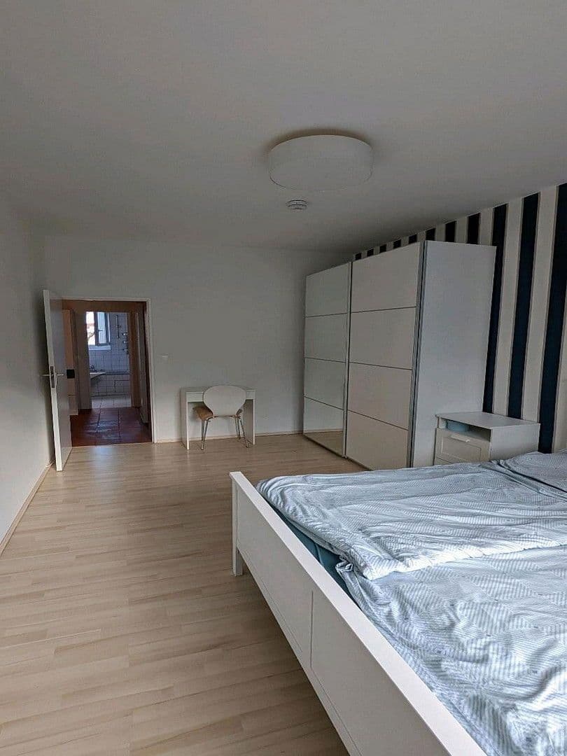 Prenájom bytu 2-izbový 59 m², Berlin, Berlín Prenájom bytu 2-izbový 59 m², Berlin, Berlín